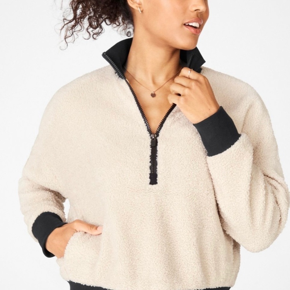 Fabletics Dream Polar fleece pullover size 1X‎